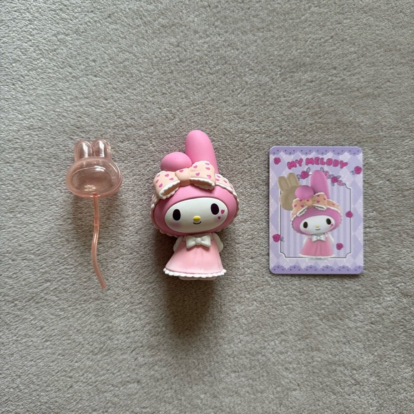 Sanrio My Melody Kuromi Pajama Sweetheart Blind Box - My Melody with Balloon - Picture 2 of 9